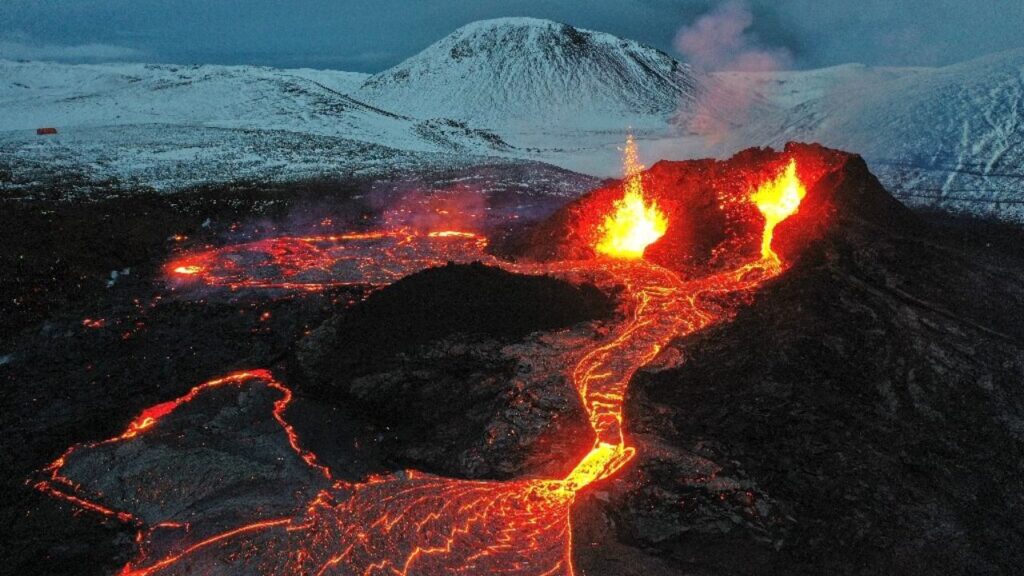  Iceland Volcano Eruption Warning Rings Alarming Bells